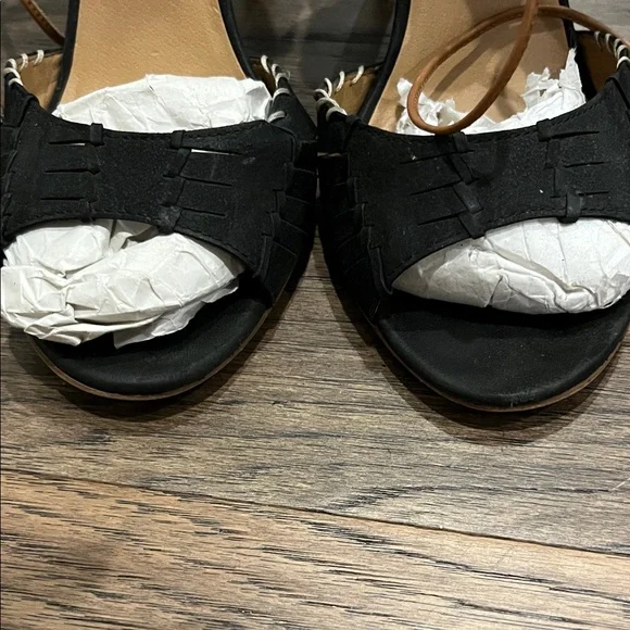 Dolce Vita Hunter Heels - Picture 5 of 6